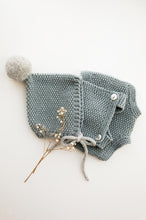 Load image into Gallery viewer, Baby Crochet Hat